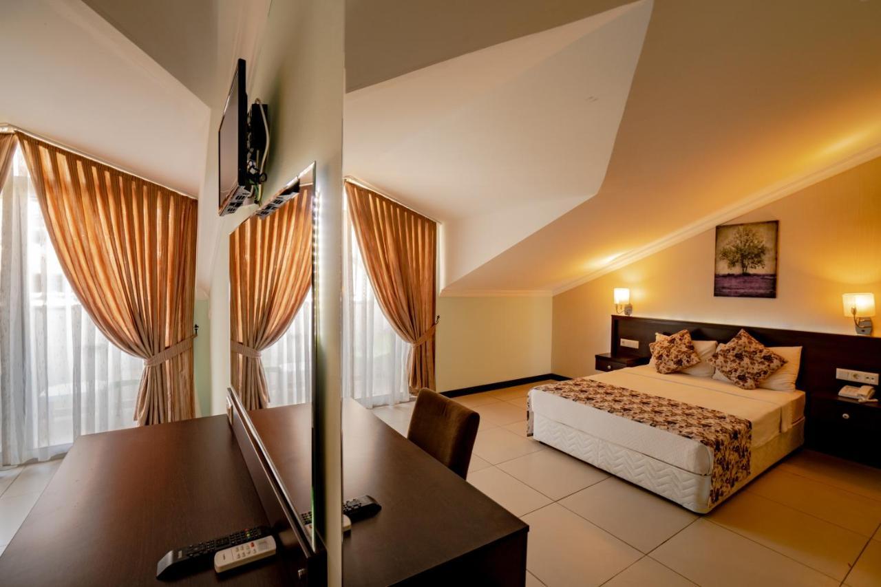 Sunshine Holiday Resort Oludeniz Exterior foto