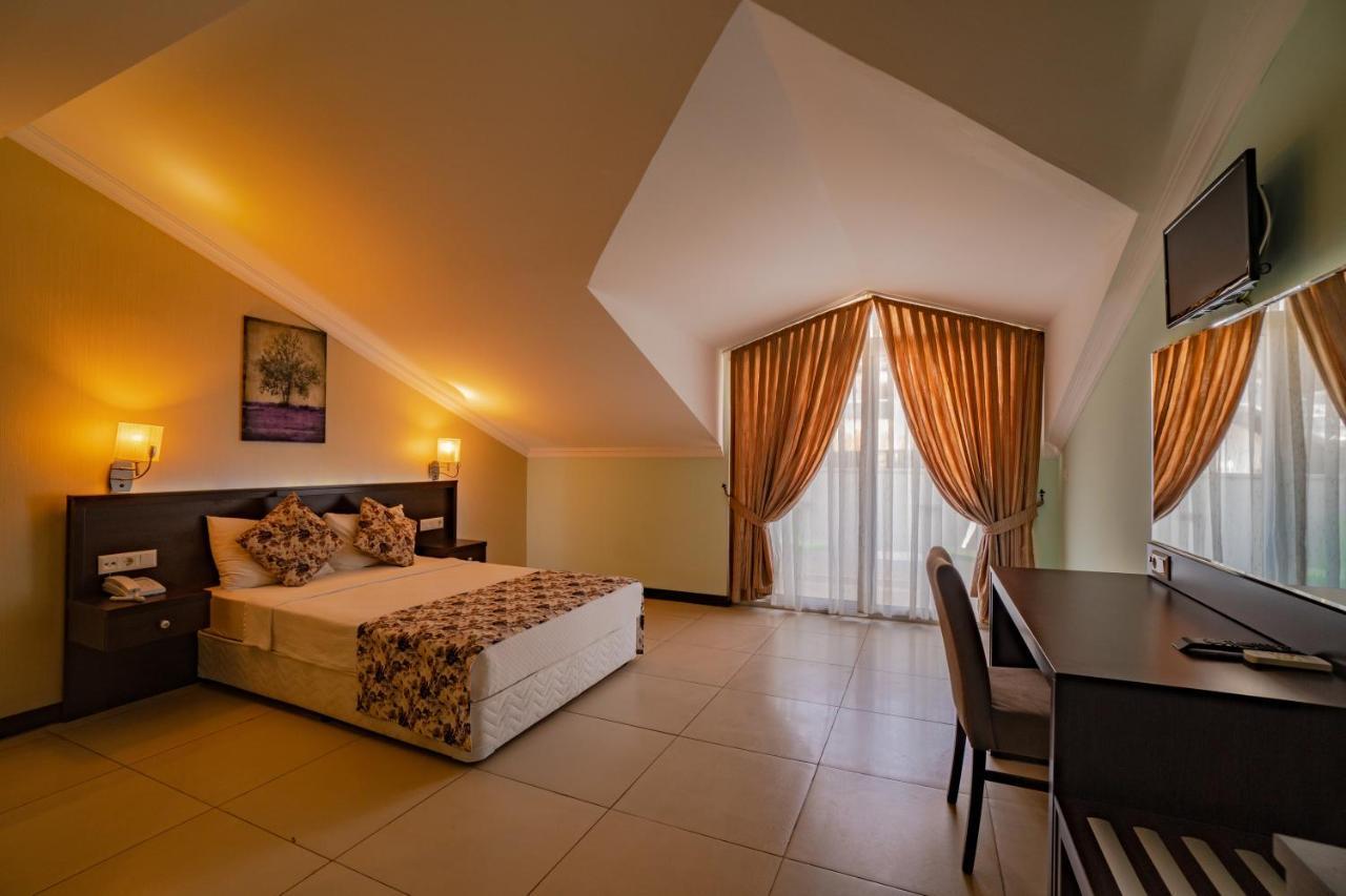 Sunshine Holiday Resort Oludeniz Exterior foto