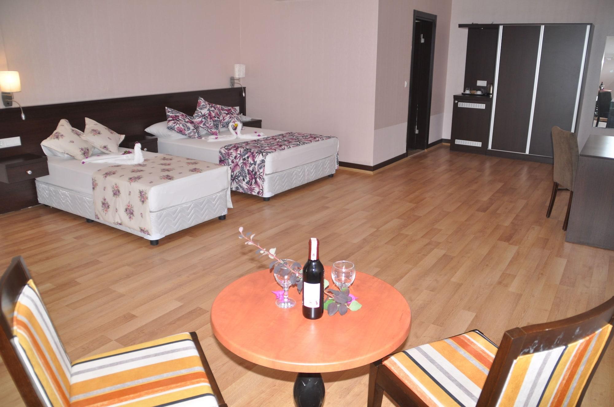Sunshine Holiday Resort Oludeniz Exterior foto